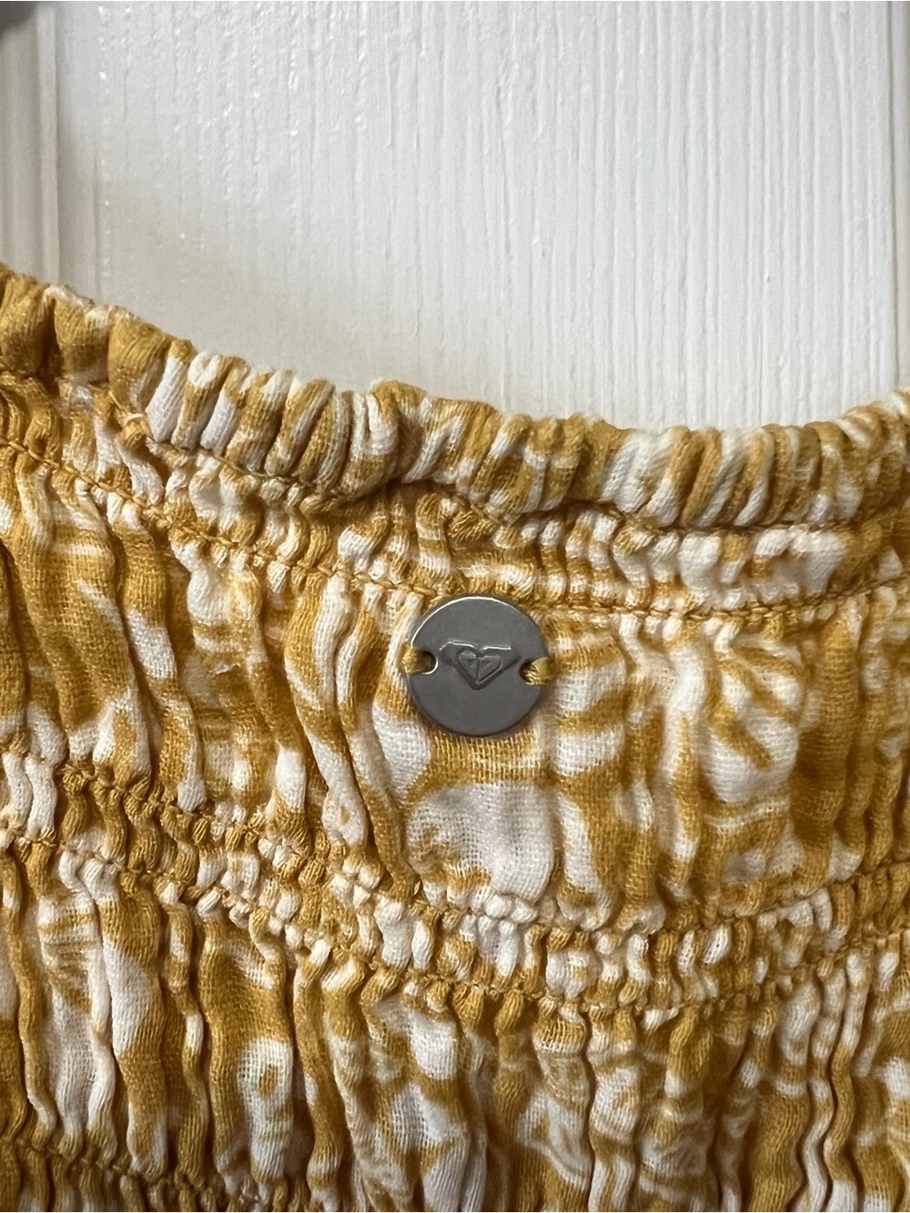 yellow roxy top - Picture 3 of 5